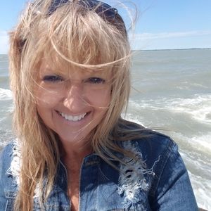 Meet your Posher, Beth